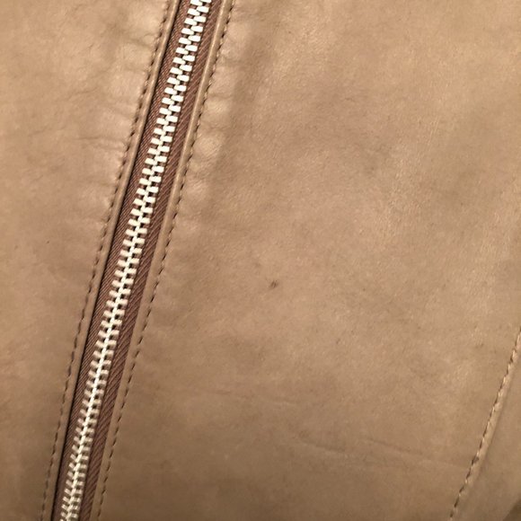 Moto-style Tan Leather Jacket Bagdley Mischka Collection - Picture 9 of 9